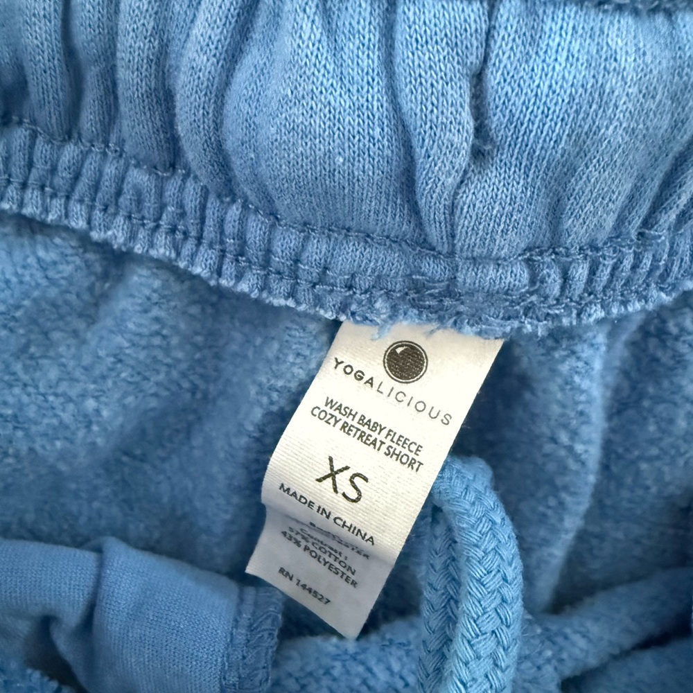 Yogalicious Cozy Retreat Half Zip Sweatshirt & Shorts Set XS Blue Fleece - Picture 3 of 3